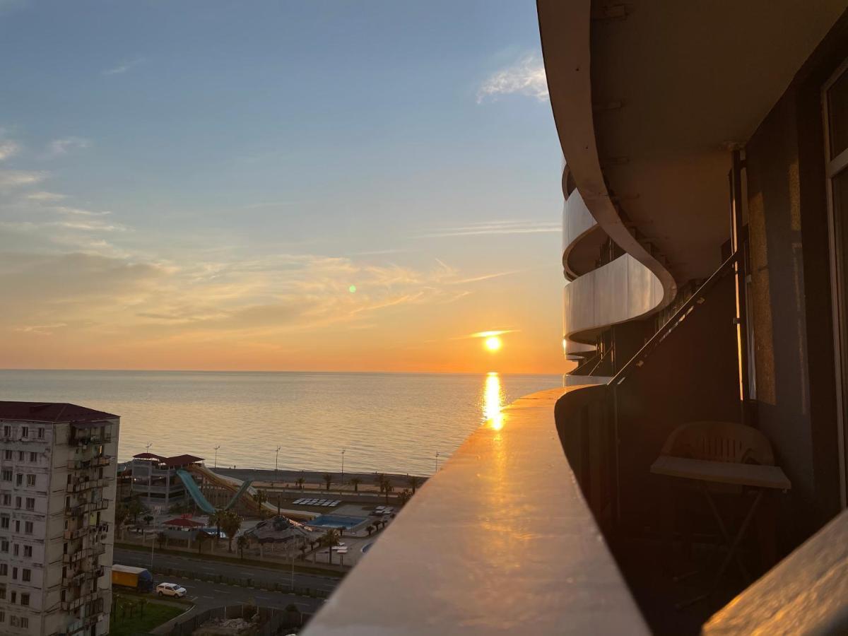 Orbi Residence Sea View Batumi Kültér fotó